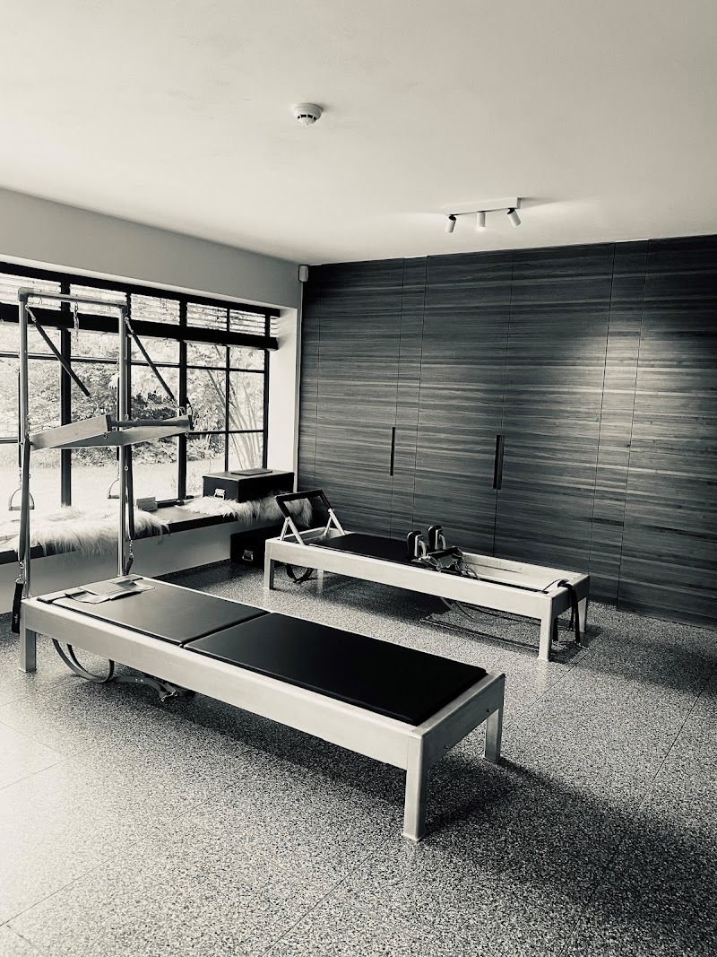 Studio pilates JV Pilatesstudio Latem à Sint-Martens-Latem