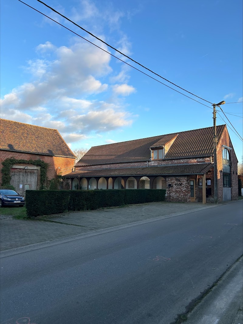 Pilatesstudio Pilates Silly (seniors-doux-moyen & cardio) - Renforcement musculaire - Stretching & Mobilité douce - Maxime De Saint Moulin in Bever