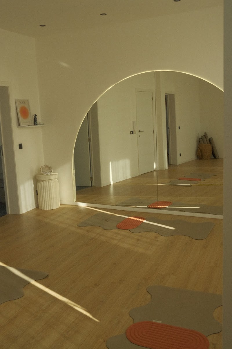 Pilatesstudio BY MANUELLA STUDIO - YOGA & PILATES in Eigenbrakel