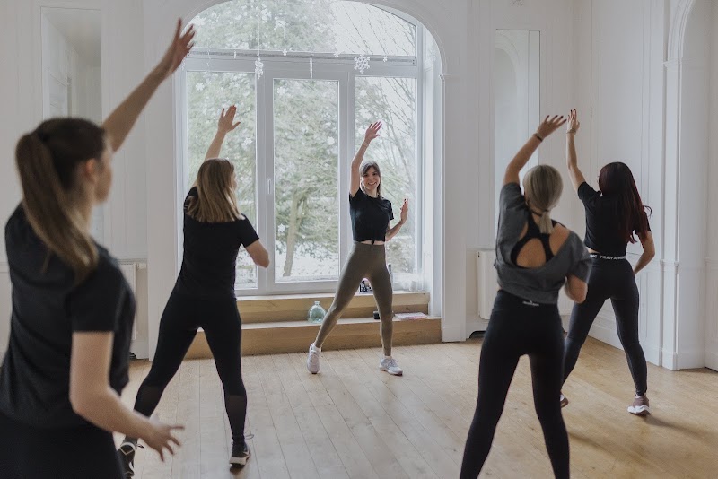 Studio pilates Healthytness - Aurélie, coach sportive à Dison