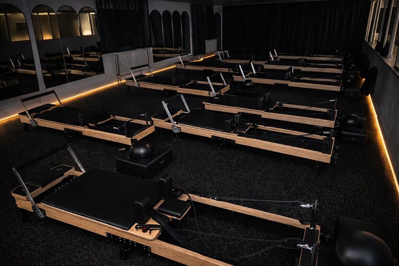 Studio pilates PULSEFORM STUDIOS à As