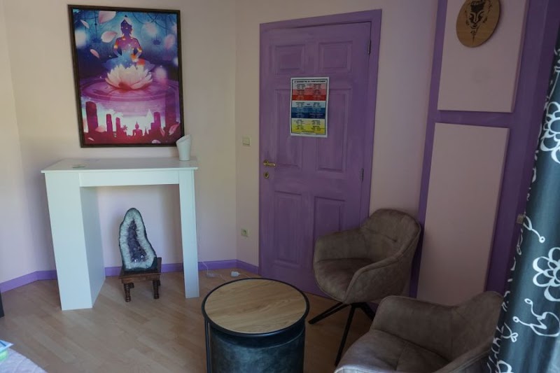 Pilatesstudio Les Terr'Happy de Marie - kinésiologie et yoga in Musson