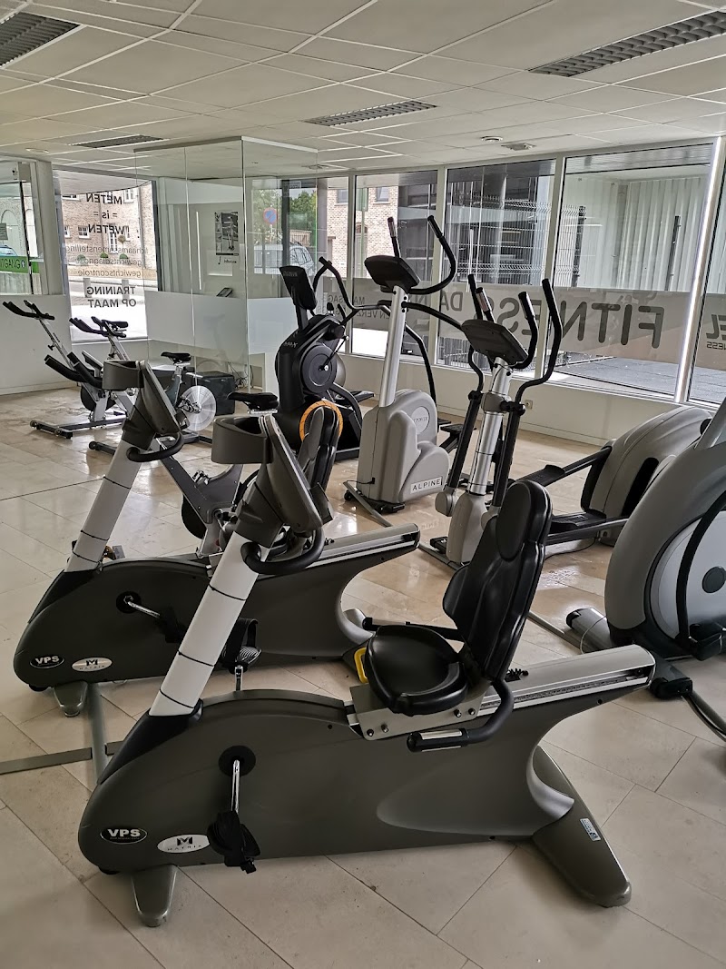 De Parel Sportcentrum – studio pilates à Nieuwerkerken