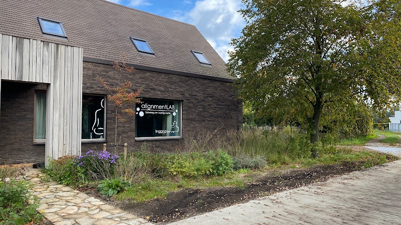 Studio pilates alignmentLAB: Pilates & Alignment - beweeg en voel je beter! à Lommel