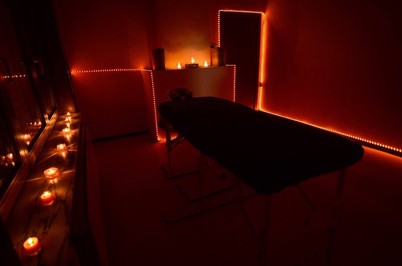 Studio pilates JULIEN BLONDIAU / Centre d'accompagnement et de formation / Remise en forme à Bernissart