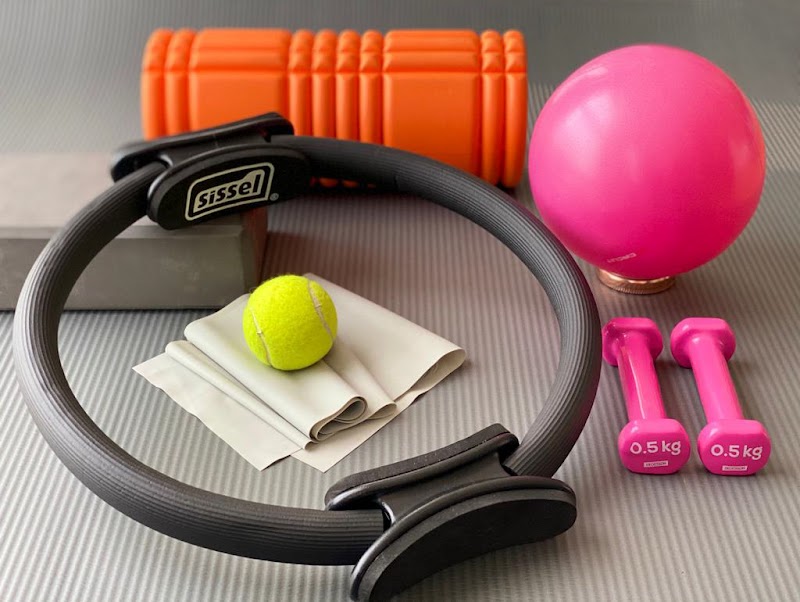 Studio pilates Holistik - Laurence Georget | Kinésiologie | Pilates | Soulagement de la douleur