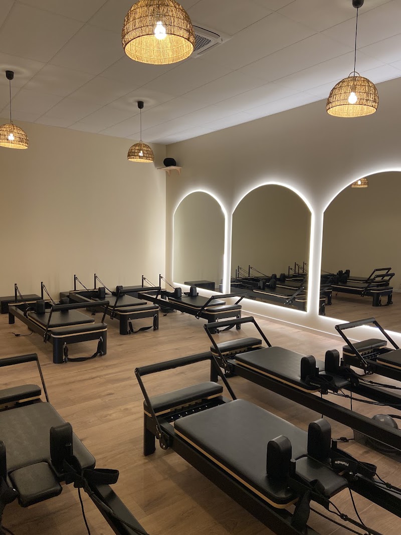 Studio pilates ALOA Pilates Club