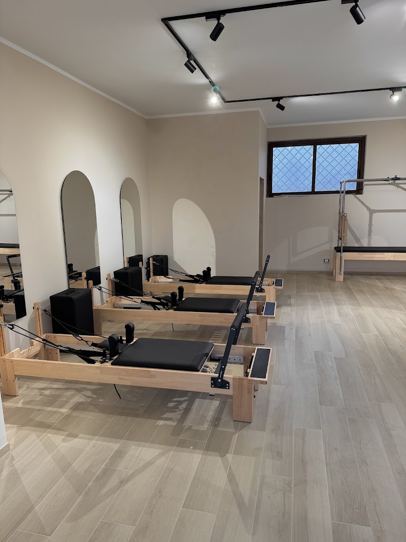 STUDIO LUCE PILATES di Anna Facenda – studio pilates à Lucé