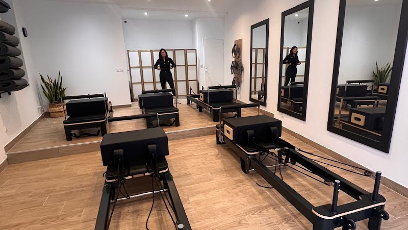 Studio pilates Kdora Studio Pilates et Reformer.