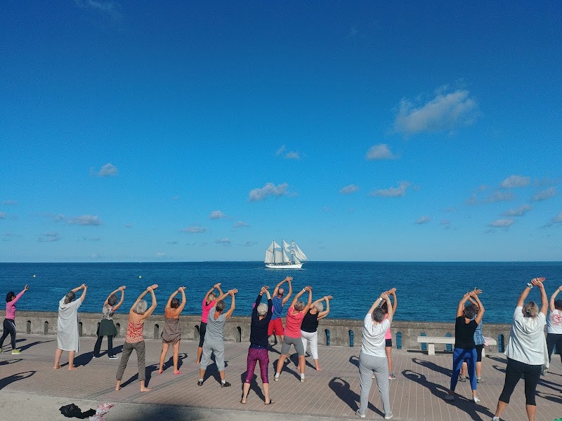 Studio pilates PiLATES De La Tête Aux Pieds