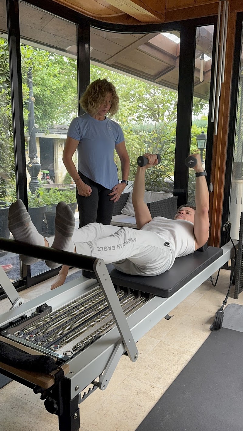 Studio pilates MOVE STUDIO PILATES & COACHING SPORT-SANTÉ