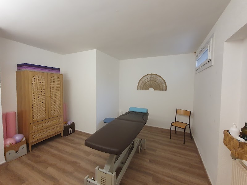 Studio pilates SERRA Miléna Masseuse-Kinésithérapeute pédiatrique