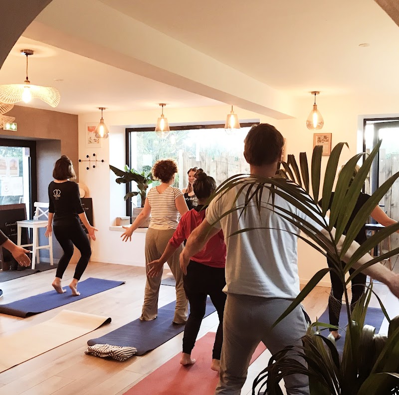 Studio pilates Orsolya Nagy - Pilates & yoga flow ~ Postural Ball ~ Pré/Postnatal