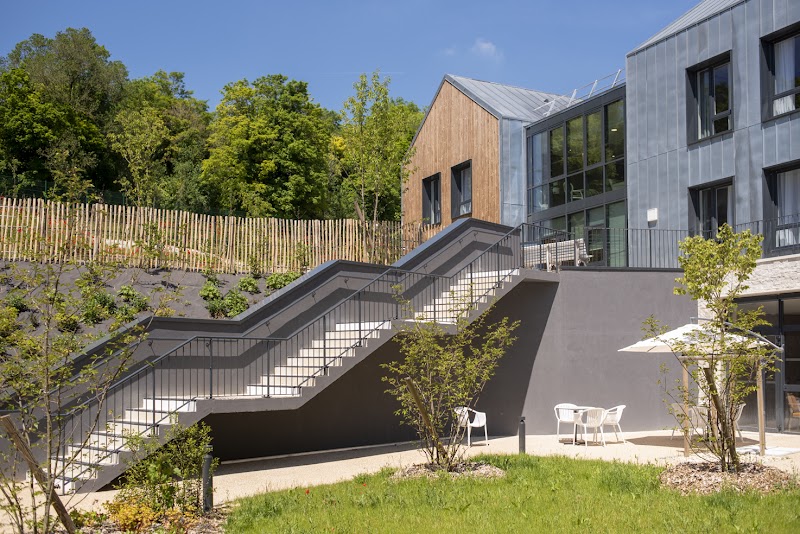 Studio pilates Fondation Partage et Vie - EHPAD La Mésangerie - Maule