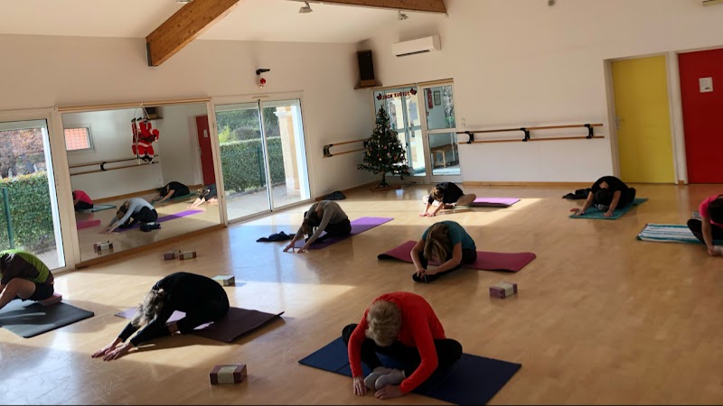 Studio pilates Pilates et Barre au sol by Aude Lomenech