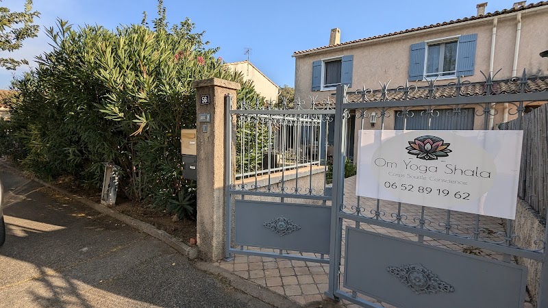 Studio pilates Om Yoga Shala