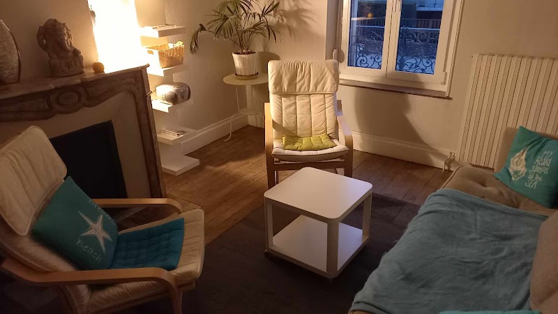 Studio pilates Ecole des arts et métiers du bien-être (Eambe)