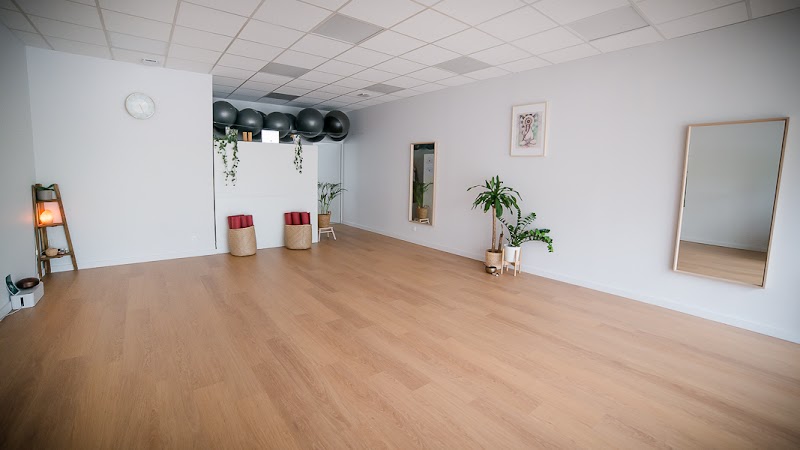 Studio pilates Bonfand Marion -ESPRIT PILATES- Méthode Pilates / Réflexologue / Fleurs de Bach