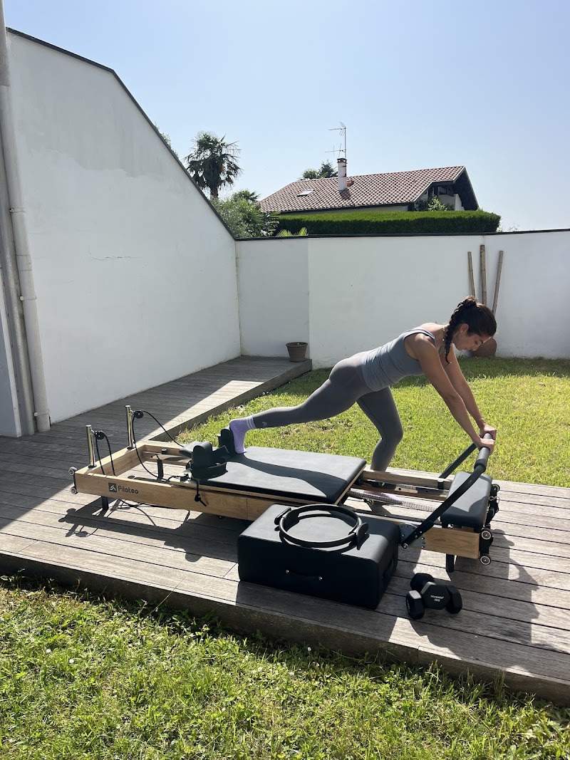 Studio pilates The Reformer Room by Lily