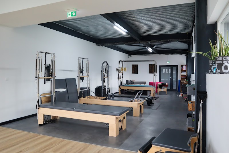 Studio pilates Studio Flow - Pilates - Yoga - Garuda® - Pole Dance