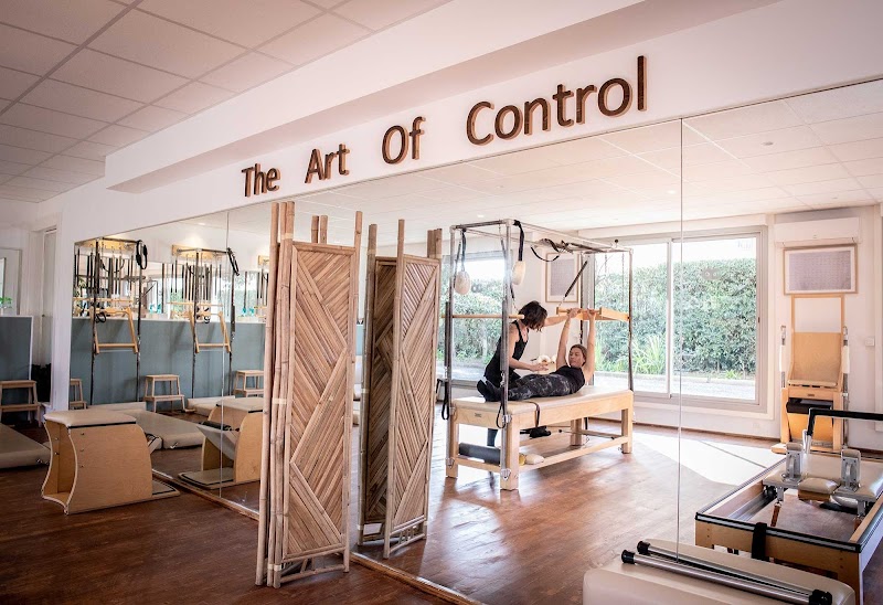 Studio pilates THE ART OF CONTROL