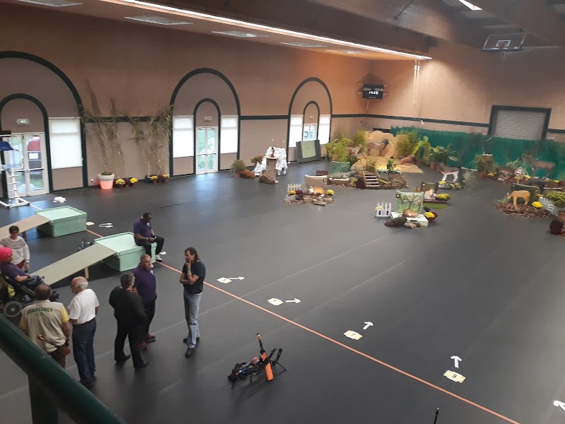 Gymnase de la Coudraye – studio pilates à Ingré