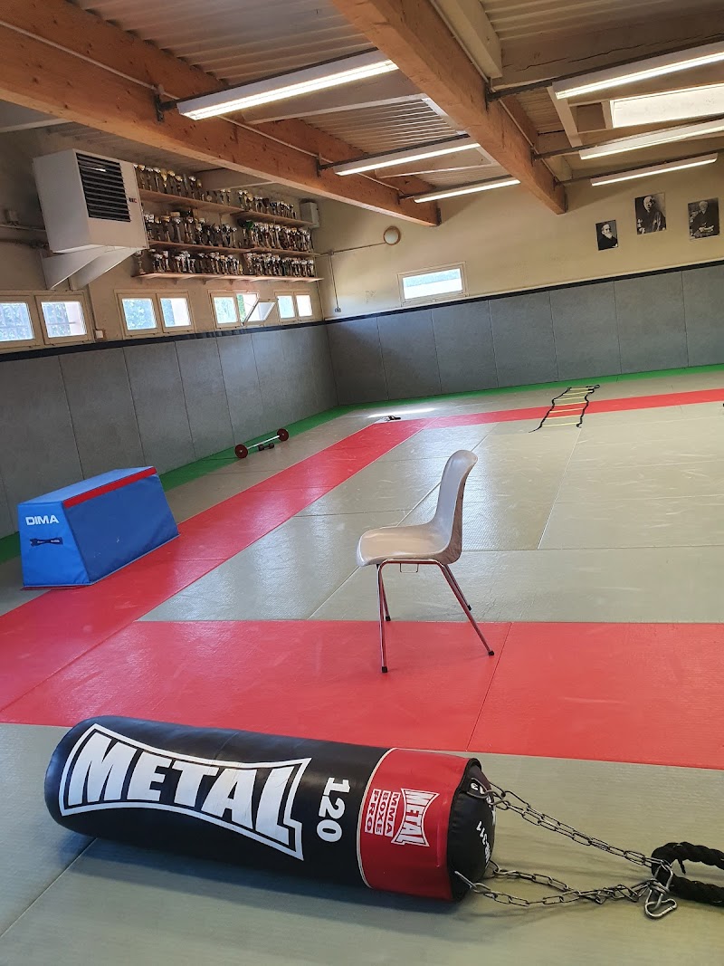 Studio pilates Amusj arts martiaux Jassans