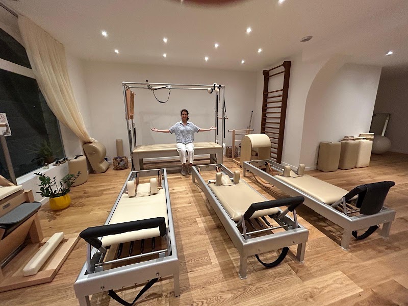 Studio pilates Pilates Time Biarritz – Studio Reformer & Pilates Authentique Romana’s